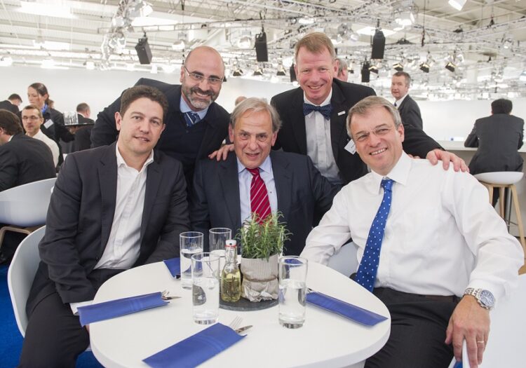 Link asiste a la Convención Europea de Distribuidores SKF en Hamburgo. Abril 2015 2 convencion europea skf hamburgo 3 881x593